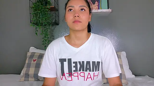 SarahEvans    online show from November 11, 7:36 pm