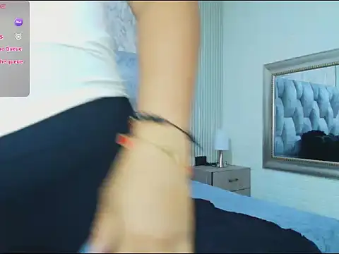 sofiagutierrez   online show from September 23, 2:47 am