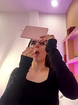 Snapshot of SofiaFontaiine chatting on October 25, 3:58 am SofiaFontaiine online show from October 25, 3:58 am