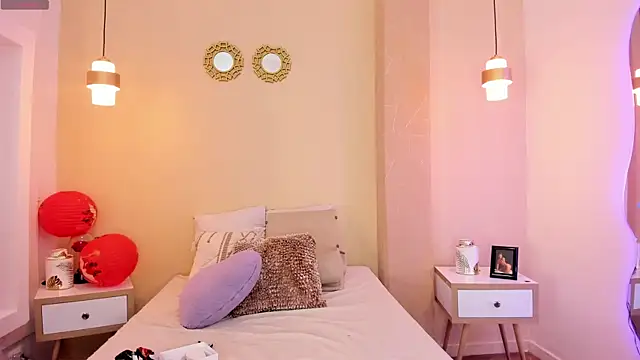 Snapshot of SofiaFontaiine chatting on October 30, 5:20 am SofiaFontaiine online show from October 30, 5:20 am