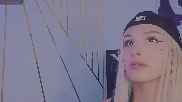 Angel-dragun online show from April 14, 3:01 am