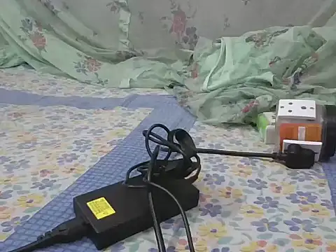 hornyboy4321q online show from November 27, 5:09 am