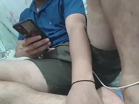 hornyboy4321q online show from December 1, 3:28 pm