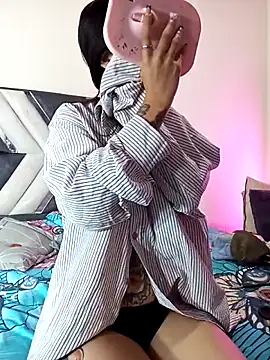 Emily Cat18 online show from September 17, 3:57 pm