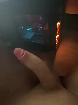 jstntz online show from April 21, 9:06 pm