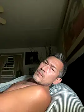 countryboi2002 online show from October 8, 2:31 am