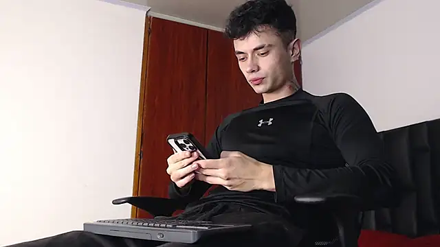 Snapshot of jaico_santos chatting on November 5, 11:05 pm jaico santos online show from November 5, 11:05 pm