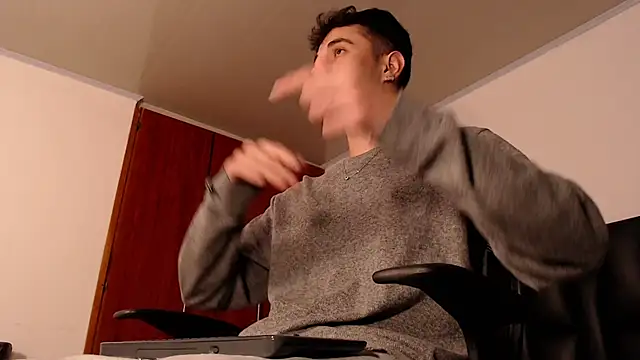 jaico santos online show from December 19, 11:01 pm