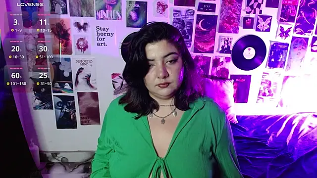 Snapshot of Roxy_f_w chatting on July 25, 4:54 am Roxy f w online show from July 25, 4:54 am