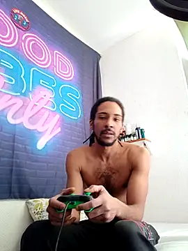 Mikaaa97 online show from March 18, 1:36 pm