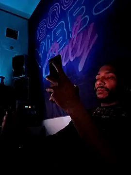 Mikaaa97 online show from April 14, 12:05 am