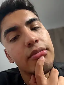 tomy hot20 online show from November 24, 2:22 am