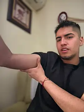 tomy hot20 online show from April 14, 12:00 pm