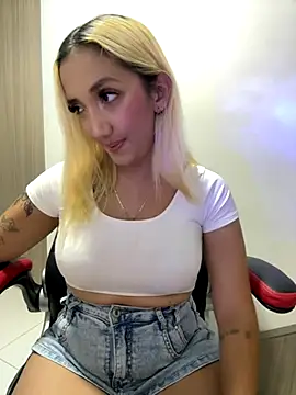 Isa klein online show from November 17, 9:42 pm