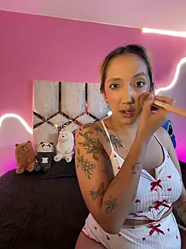 Isa klein online show from July 16, 3:56 am