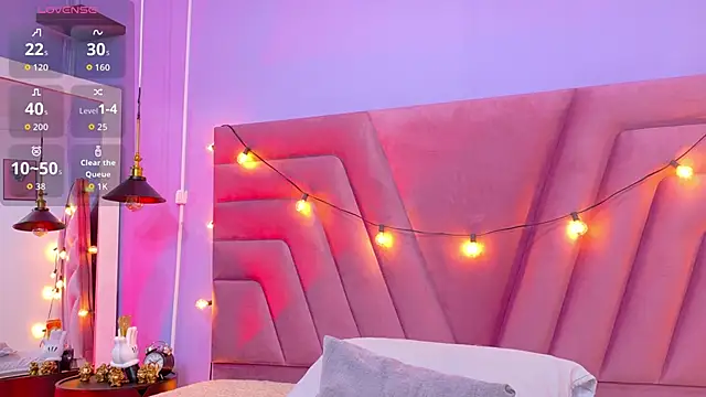 burningpleasuree online show from September 28, 12:10 pm