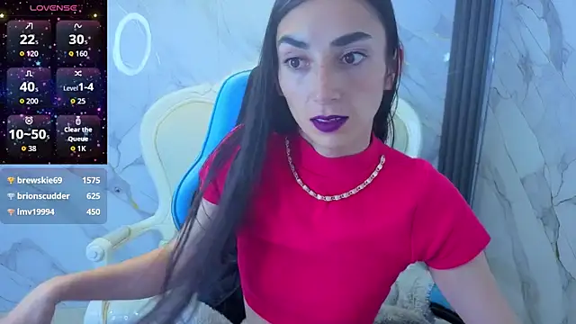 Maily a  online show from March 28, 3:00 pm