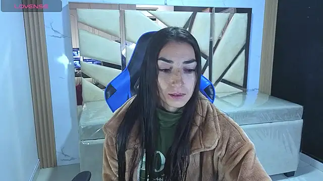 Maily a  online show from April 23, 3:08 am