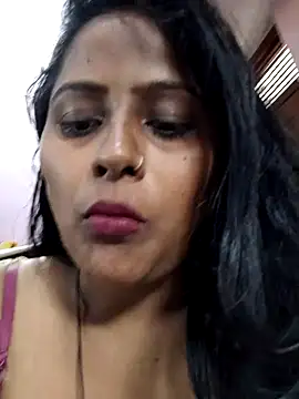 Jasmine Januja online show from May 9, 2:06 am