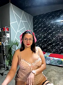 1aquaticangel69 online show from November 23, 3:23 pm