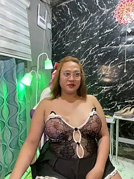 Snapshot of 1aquaticangel69 chatting on June 26, 2:10 pm 1aquaticangel69 online show from June 26, 2:10 pm
