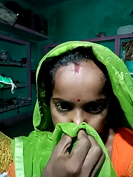 Snapshot of Km_kalpna chatting on September 29, 11:53 pm Km kalpna online show from September 29, 11:53 pm