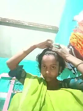 Snapshot of Km_kalpna chatting on October 16, 11:39 pm Km kalpna online show from October 16, 11:39 pm