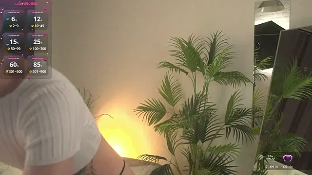 Snapshot of selin_selin chatting on November 11, 5:18 am selin selin online show from November 11, 5:18 am