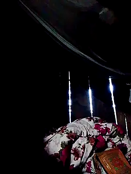 donna-bae online show from October 4, 11:03 pm