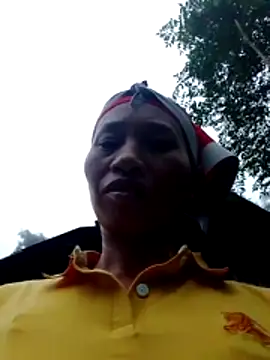 donna-bae online show from November 11, 11:38 pm