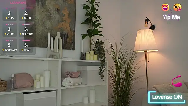 adisson fox online show from October 24, 6:10 am