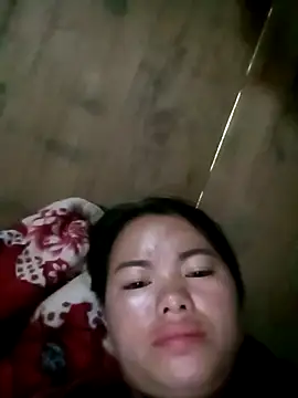 emly-xinh18 online show from September 28, 2:50 am