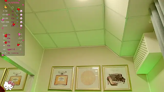 WendyMey online show from November 5, 7:41 am