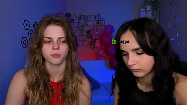 ariana ross7 online show from March 1, 10:28 am