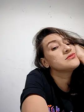 Snapshot of valery506 chatting on February 12, 3:34 am valery506 online show from February 12, 3:34 am