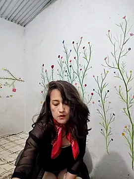 Snapshot of valery506 chatting on February 14, 3:25 am valery506 online show from February 14, 3:25 am