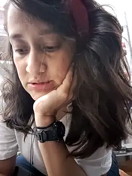 Snapshot of valery506 chatting on March 31, 7:58 pm valery506 online show from March 31, 7:58 pm