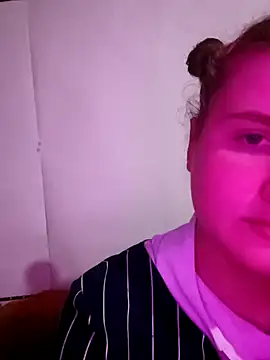 Snapshot of Lana_a chatting on September 19, 7:03 pm Lana a online show from September 19, 7:03 pm