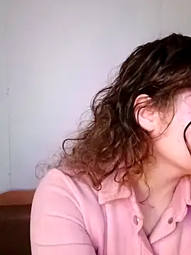 Snapshot of Lana_a chatting on September 30, 12:32 pm Lana a online show from September 30, 12:32 pm