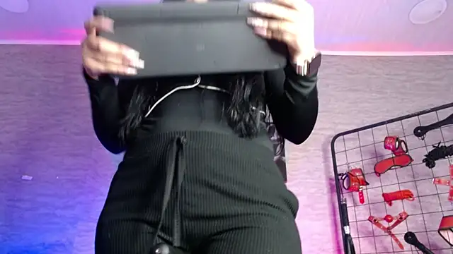 Daphnee-x online show from January 17, 11:59 am