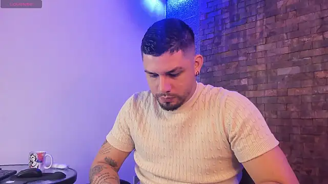 Snapshot of Jacob19_ chatting on September 17, 1:24 pm Jacob19 online show from September 17, 1:24 pm