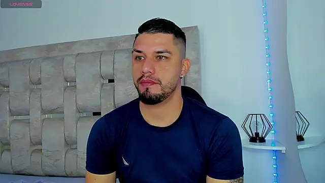 Snapshot of Jacob19_ chatting on September 22, 11:34 am Jacob19 online show from September 22, 11:34 am