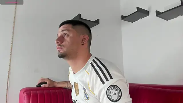 Snapshot of Jacob19_ chatting on September 30, 11:26 am Jacob19 online show from September 30, 11:26 am