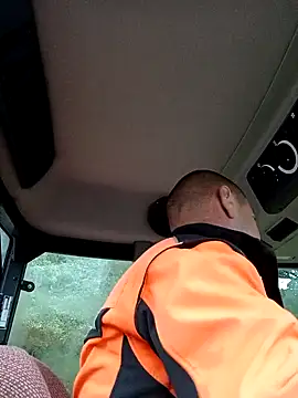 hugoboys4576 online show from September 24, 7:23 am