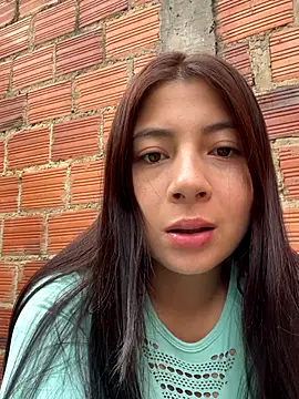 Snapshot of Karlee_Grey1 chatting on September 29, 8:02 pm Karlee Grey1 online show from September 29, 8:02 pm