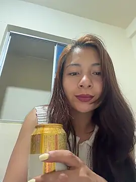 Karlee Grey1 online show from February 1, 2:43 am