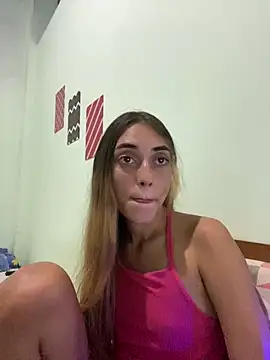 loirinhaaa online show from December 20, 10:06 pm