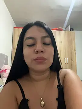 Snapshot of TessaCollinns chatting on November 4, 1:38 am TessaCollinns online show from November 4, 1:38 am