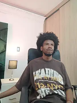 AllexJacob online show from April 22, 1:12 pm