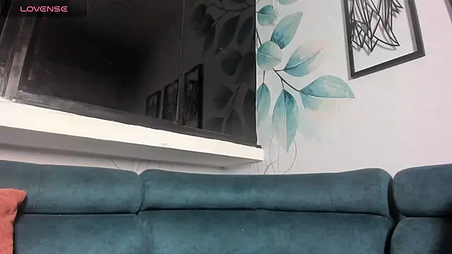 Elii cartter online show from September 27, 1:21 am